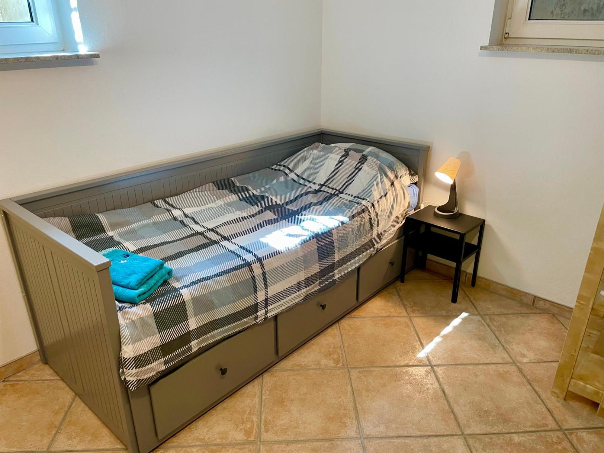 Ferienwohnung Haus Am See Ewighausen Bagian luar foto