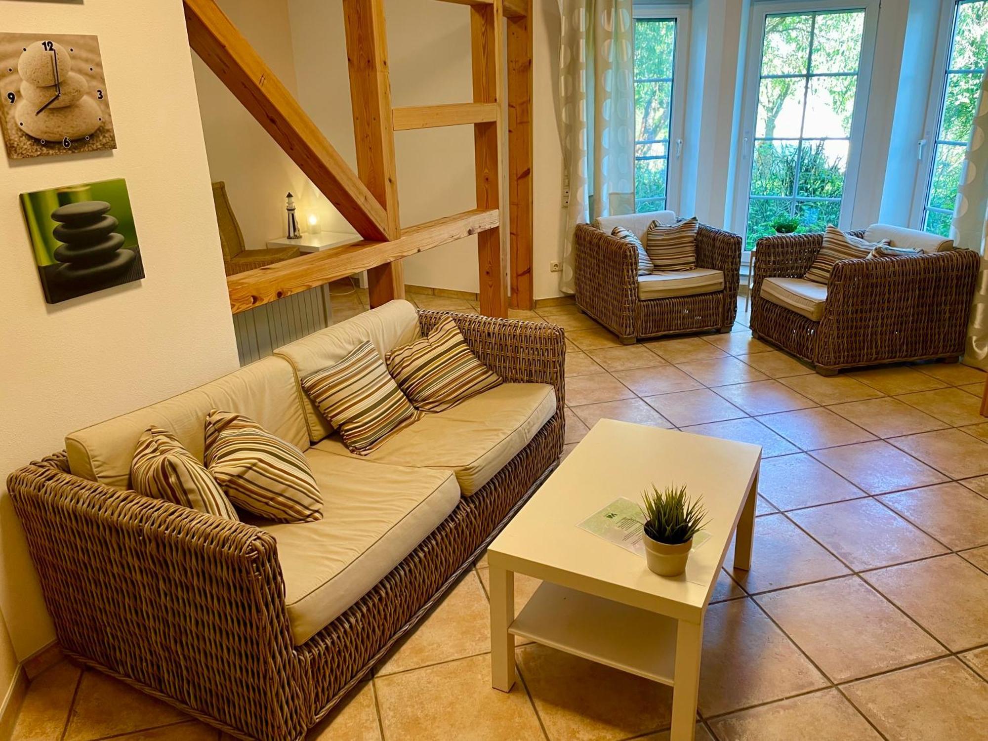 Ferienwohnung Haus Am See Ewighausen Bagian luar foto